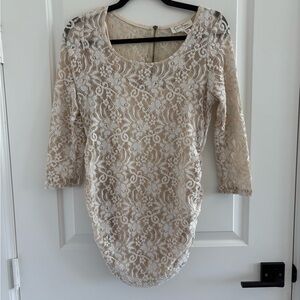 Jessica Simpson Lace Maternity Top Cream Ruched Side Elegant Blouse Small